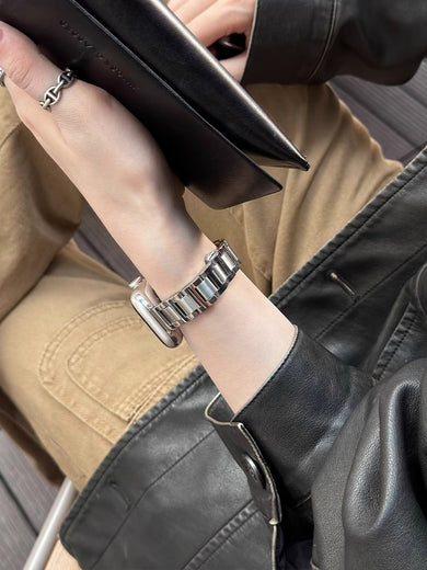 Stainless Steel Apple Watch Band — Classic Five-Bead Link Bracelet